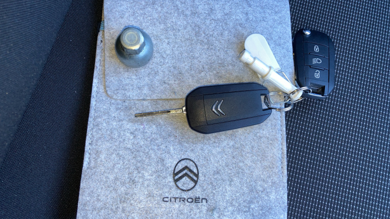 Citroen C3 1.2 PureTech 110 Plus 5dr EAT6 Petrol Hatchback